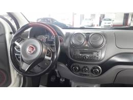 FIAT - PALIO - 2014/2015 - Branca - R$ 43.900,00