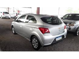 CHEVROLET - ONIX - 2016/2017 - Prata - R$ 49.800,00