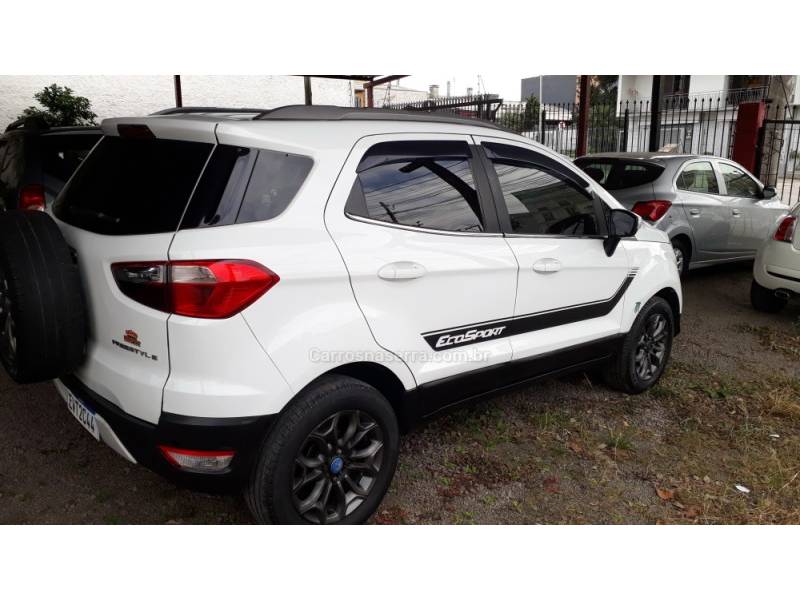 FORD - ECOSPORT - 2013/2014 - Branca - R$ 55.800,00