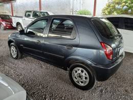 CHEVROLET - CELTA - 2007/2008 - Cinza - R$ 20.800,00