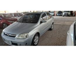 CHEVROLET - CORSA - 2008/2009 - Prata - R$ 31.900,00