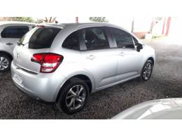 CITROËN - C3 - 2013/2014 - Prata - R$ 39.800,00