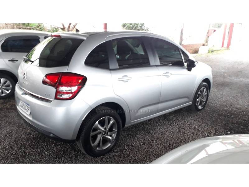 CITROËN - C3 - 2013/2014 - Prata - R$ 39.800,00