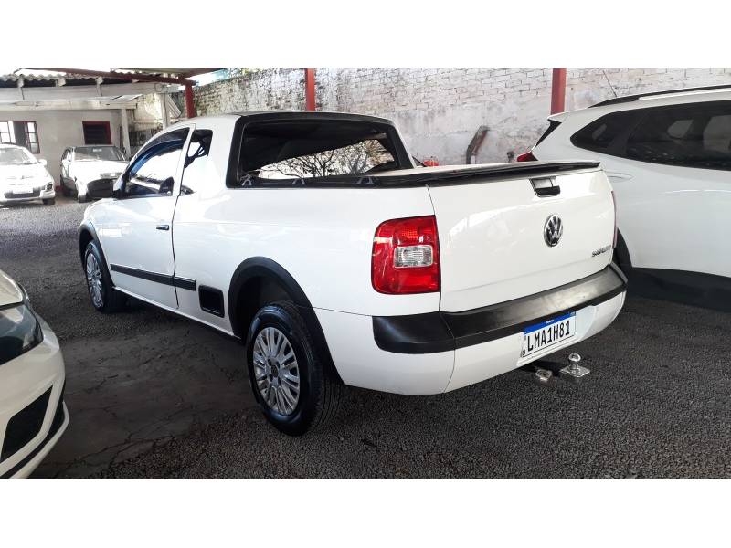 VOLKSWAGEN - SAVEIRO - 2013/2014 - Branca - R$ 48.500,00