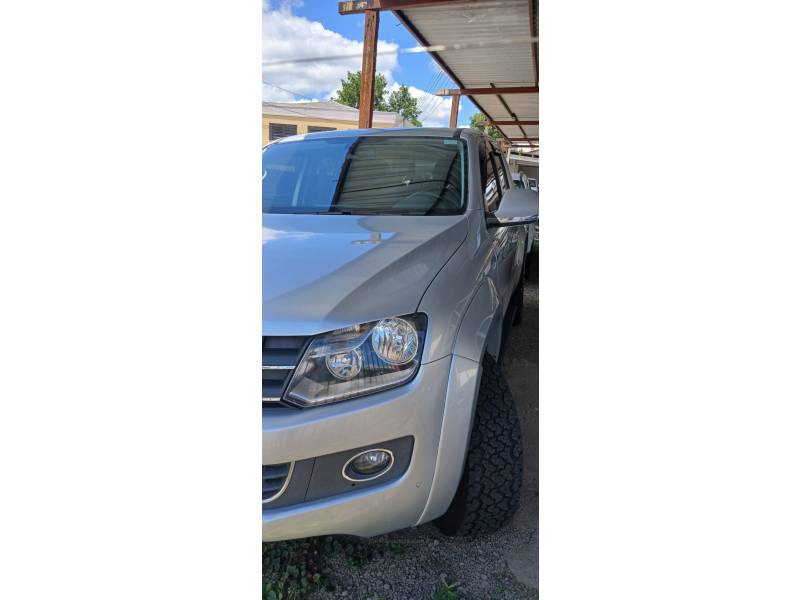 VOLKSWAGEN - AMAROK - 2013/2014 - Prata - R$ 103.000,00