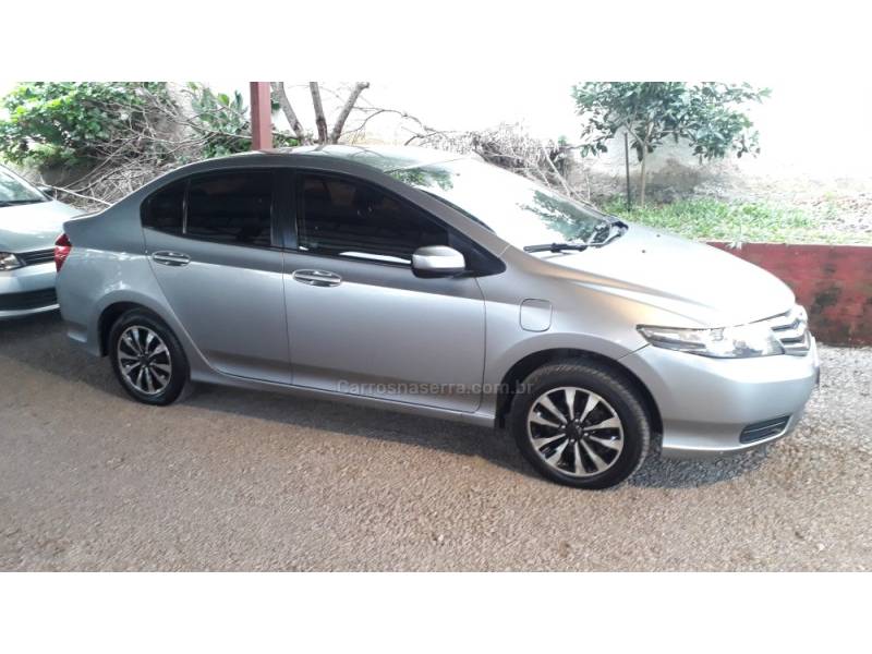 HONDA - CITY - 2013/2013 - Prata - R$ 51.900,00